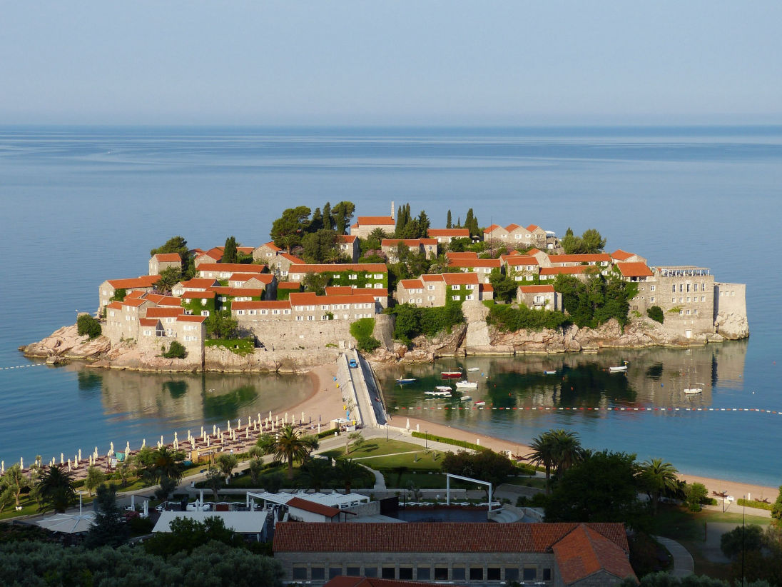 Badeurlaub und historische Bauten - Alle Ferienhäuser in Montenegro